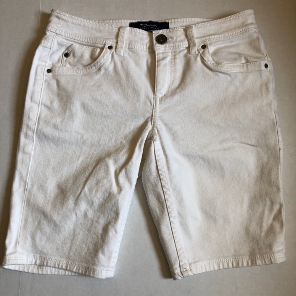 Tommy Bahama Denim Bermuda